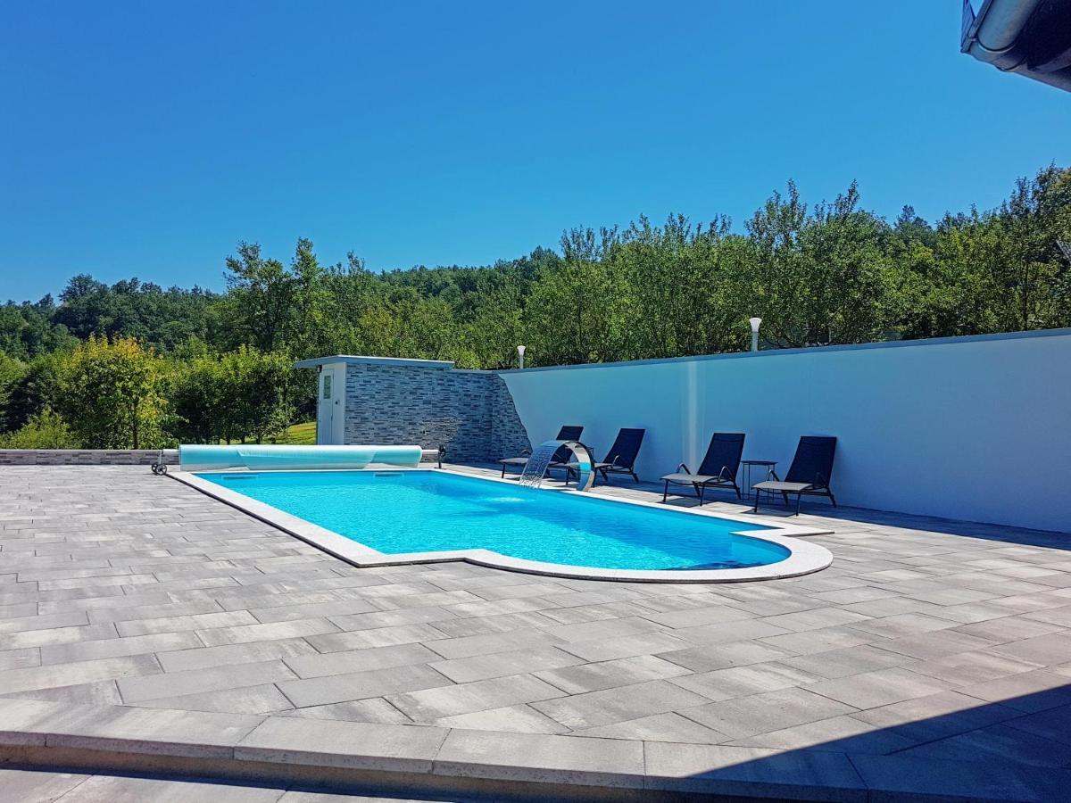 Holiday Home Emir Racic Esterno foto
