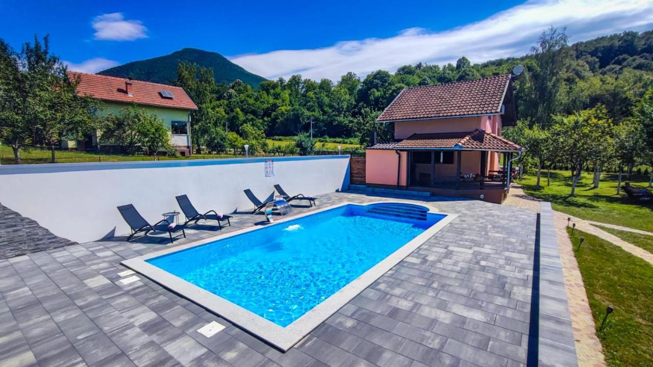 Holiday Home Emir Racic Esterno foto