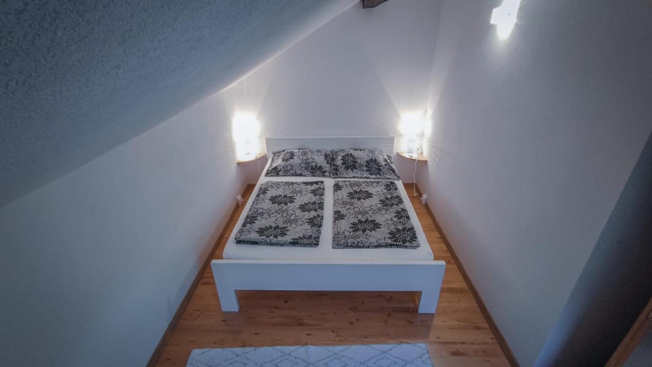 Holiday Home Emir Racic Esterno foto