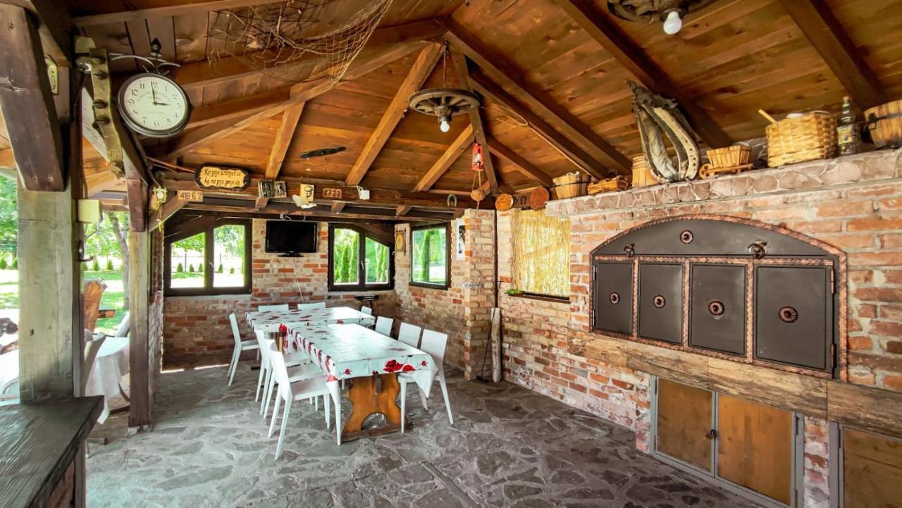 Holiday Home Emir Racic Esterno foto